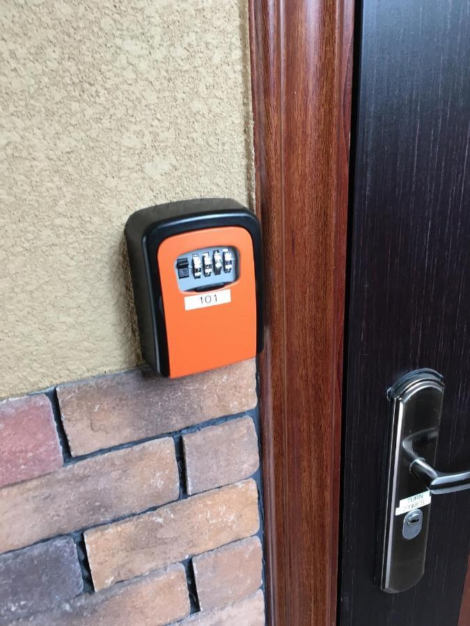 玉出205 Wifi付 玉出駅から徒歩2分 地下鉄難波迄8分 Apartment Osaka Exterior foto